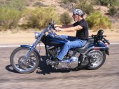 Harley-Davidson_FXSTDI_Softail_Deuce_2002