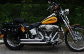 Harley-Davidson_FXSTS_Springer_Softail_2000