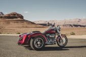 Harley-Davidson_Freewheeler_2017