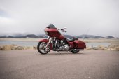 Harley-Davidson_Road_Glide_2019