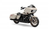 Harley-Davidson_Road_Glide_ST_2023