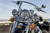 Harley-Davidson_Road_King_2017