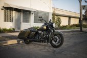 Harley-Davidson_Road_King_Special_2018