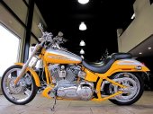 Harley-Davidson_Screamin_Eagle_Deuce_2004