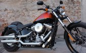 Harley-Davidson_Softail_Blackline_Dark_Custom_2013