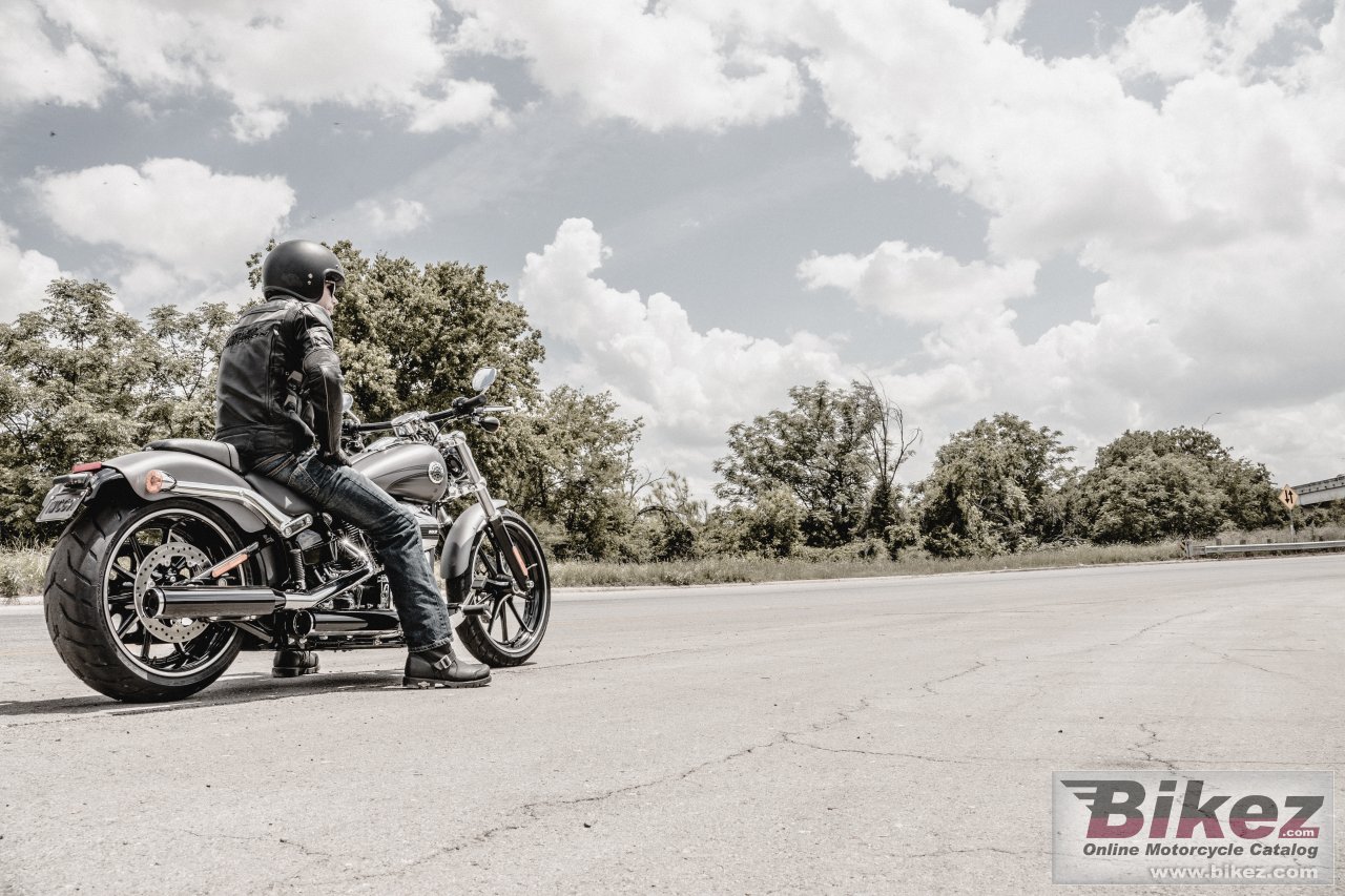 Harley-Davidson Softail Breakout