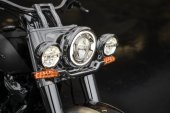 Harley-Davidson_Softail_Deluxe_2018