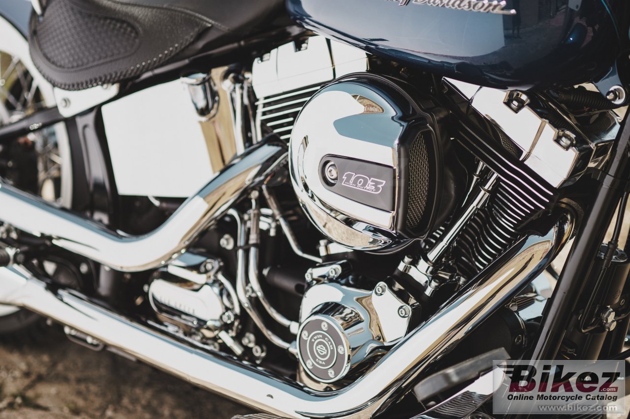 Harley-Davidson Softail Deluxe