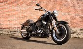 Harley-Davidson_Softail_Fat_Boy_Lo_2016