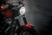 Harley-Davidson_Softail_Slim_2018