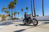 Harley-Davidson_Softail_Standard_2022