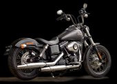 Harley-Davidson_Softail_Street_Bob_Dark_Custom_2018