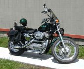 Harley-Davidson_Sportster_883_1996