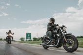Harley-Davidson_Sportster_Forty-Eight_2017