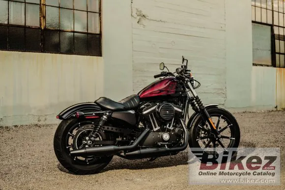 Harley-Davidson Sportster Iron 883