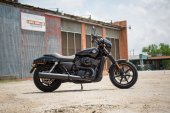 Harley-Davidson_Street_750_2016