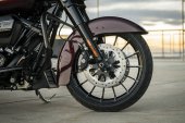 Harley-Davidson_Street_Glide_Special_2018