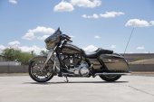Harley-Davidson_Street_Glide_Special_2017