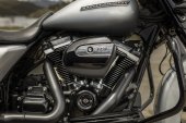 Harley-Davidson_Street_Glide_Special_2019