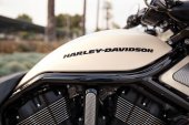 Harley-Davidson_V-Rod_Night_Rod_Special_2014