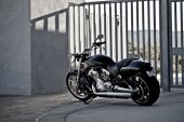 Harley-Davidson_VRSCF_V-Rod_Muscle_2012