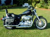 Harley-Davidson_XL_883_Sportster_2005