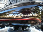Harley-Davidson_XL_883L_Sportster_883_SuperLow_2011