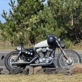 Harley-Davidson_XL1200C_Sportster_1200_Custom_2008