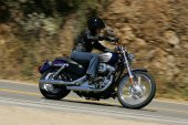 Harley-Davidson_XL1200C_Sportster_Custom_2007