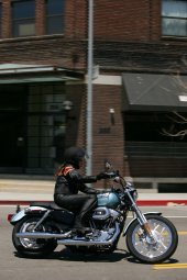 Harley-Davidson_XL1200L_Sportster_Low_2007