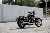 Harley-Davidson XL883R Sportster 883 R Roadster