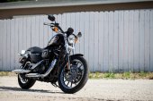 Harley-Davidson XL883R Sportster 883 R Roadster
