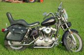 Harley-Davidson_XLH_1000_Sportster_1975