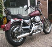Harley-Davidson_XLH_Sportster_883_De_Luxe_1989