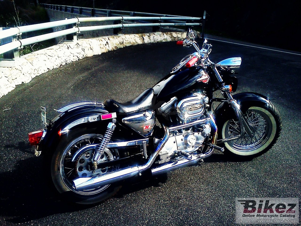 Harley-Davidson XLH Sportster 883 Standard