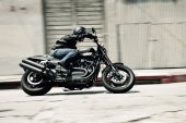 Harley-Davidson_XR1200X_2010