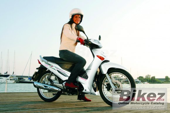 Honda ANF125i Innova