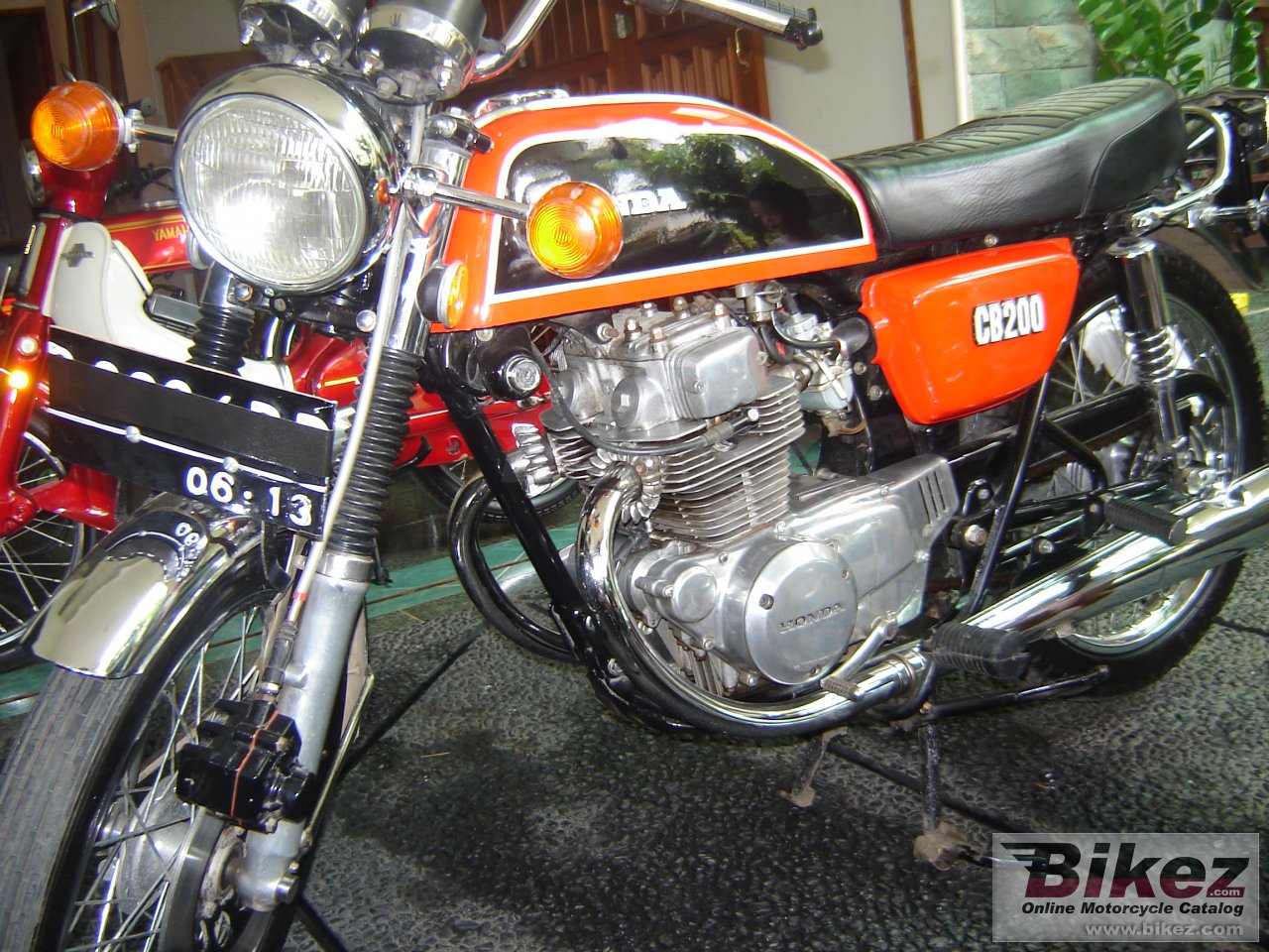 Honda CB 200