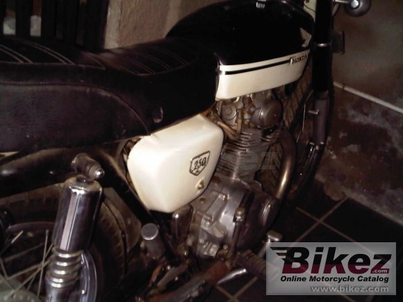 Honda CB 250 K 1