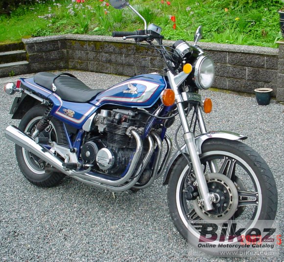 Honda CB 650 RC