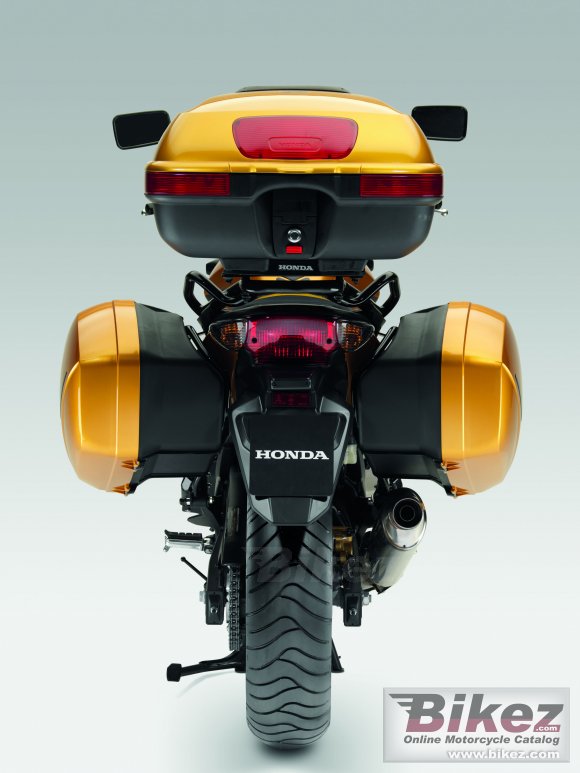 Honda CBF600