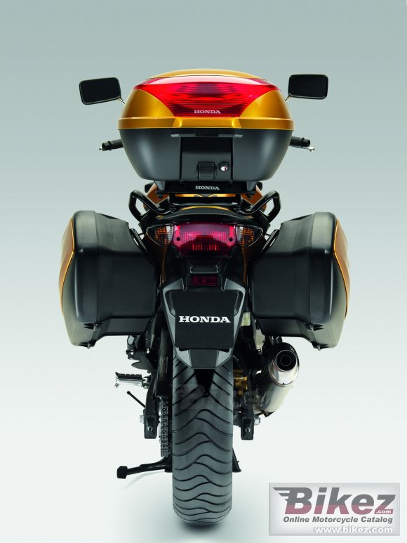 Honda CBF600