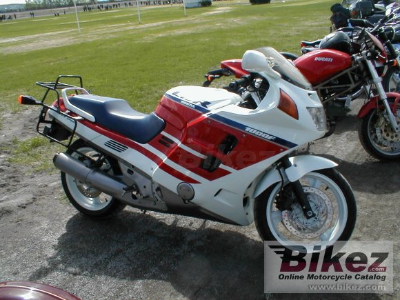 Honda CBR 1000 F