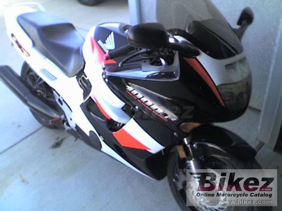 Honda CBR 1000 F