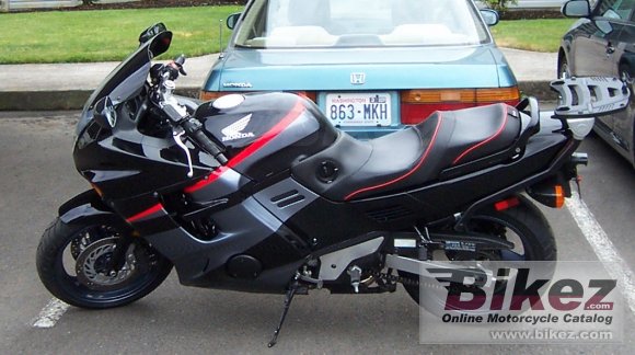 Honda CBR 1000 F