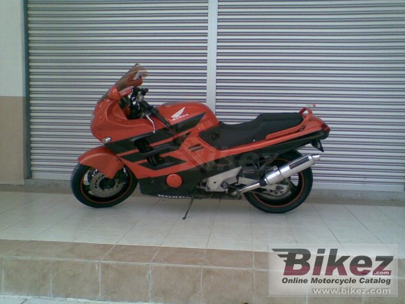 Honda CBR 1000 F