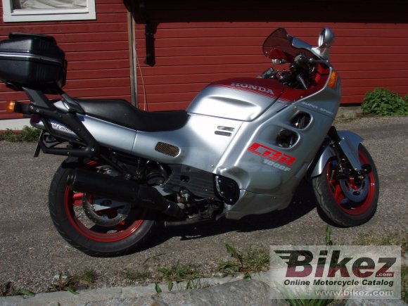 Honda CBR 1000 F