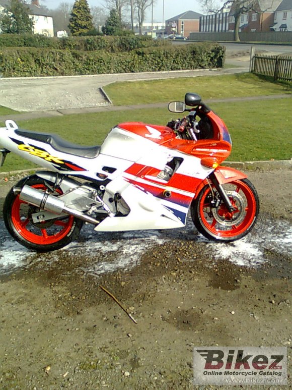 Honda CBR 600 F