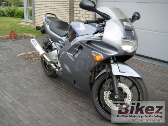 Honda CBR 600 F