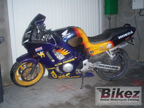 Honda CBR 600 F